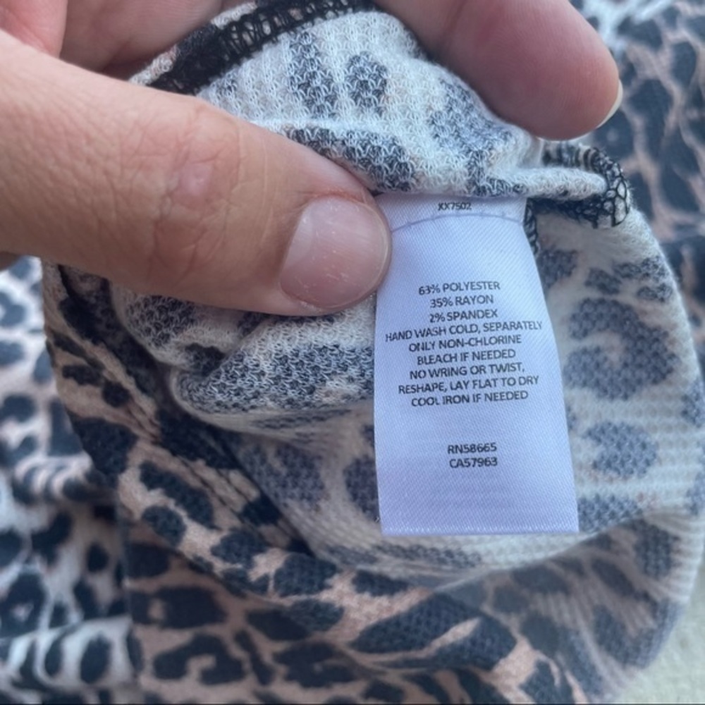 NWT Leopard Bodysuit GD1 - Picture 5 of 5